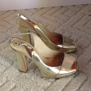 Boutique 58 Gold Sandals